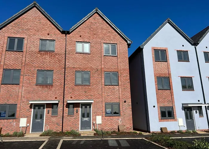 Homestay Double In - Near Uwe